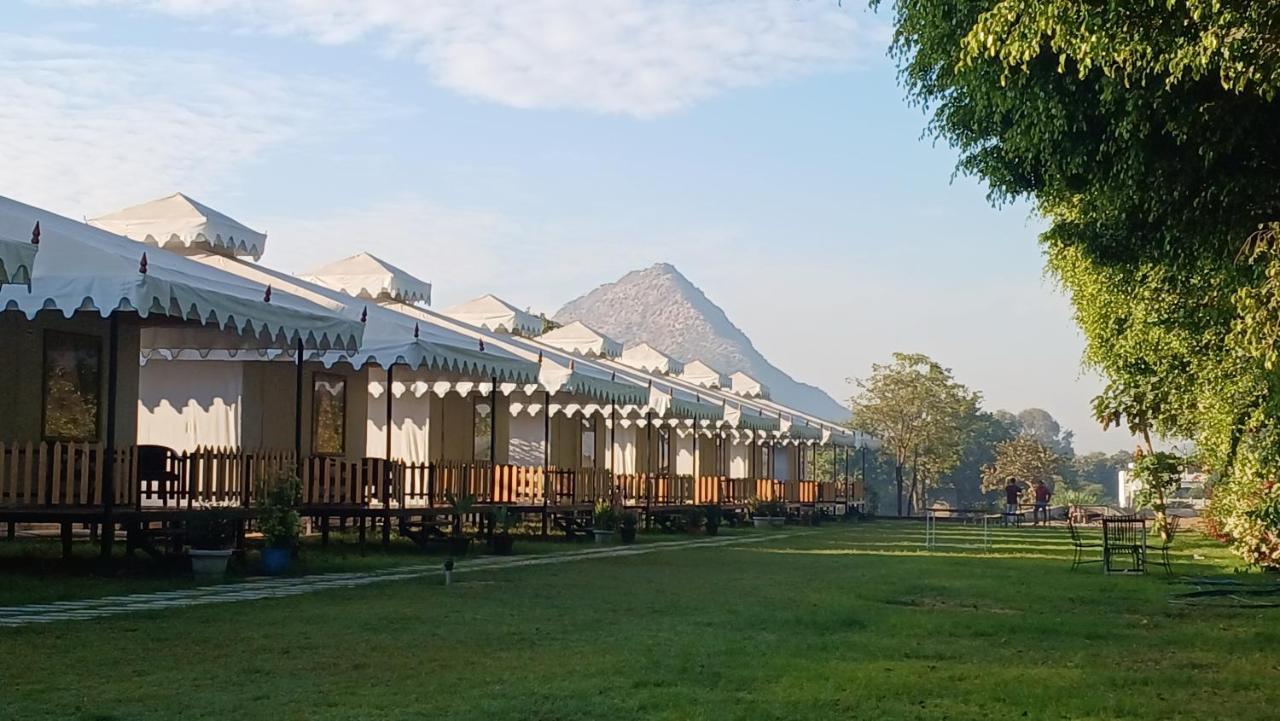 Royal Pushkar Camps- A Luxury Camp Resort מראה חיצוני תמונה