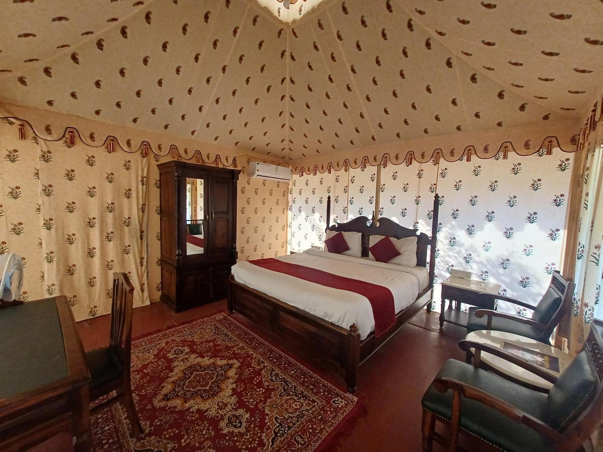 Royal Pushkar Camps- A Luxury Camp Resort מראה חיצוני תמונה