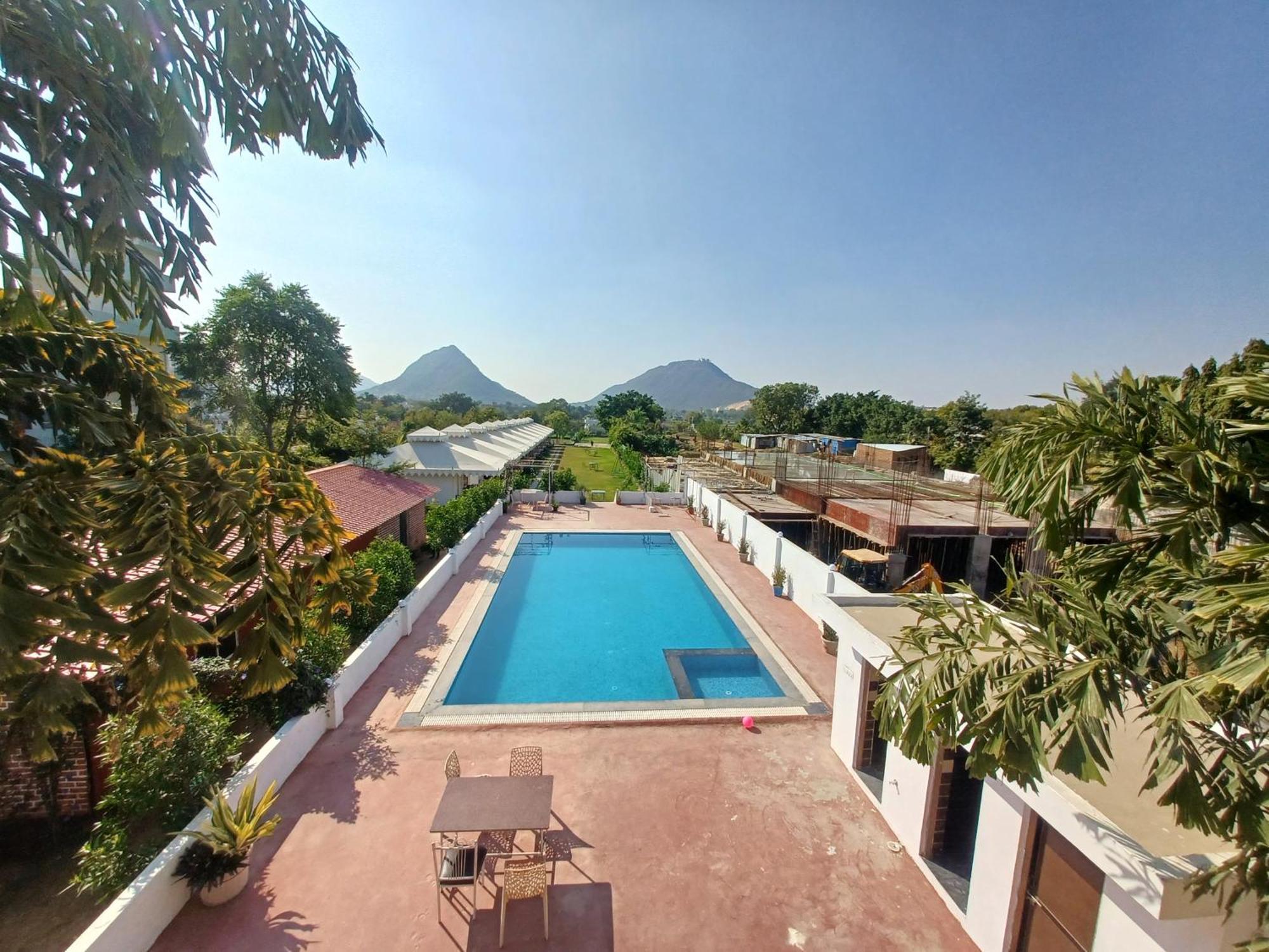 Royal Pushkar Camps- A Luxury Camp Resort מראה חיצוני תמונה