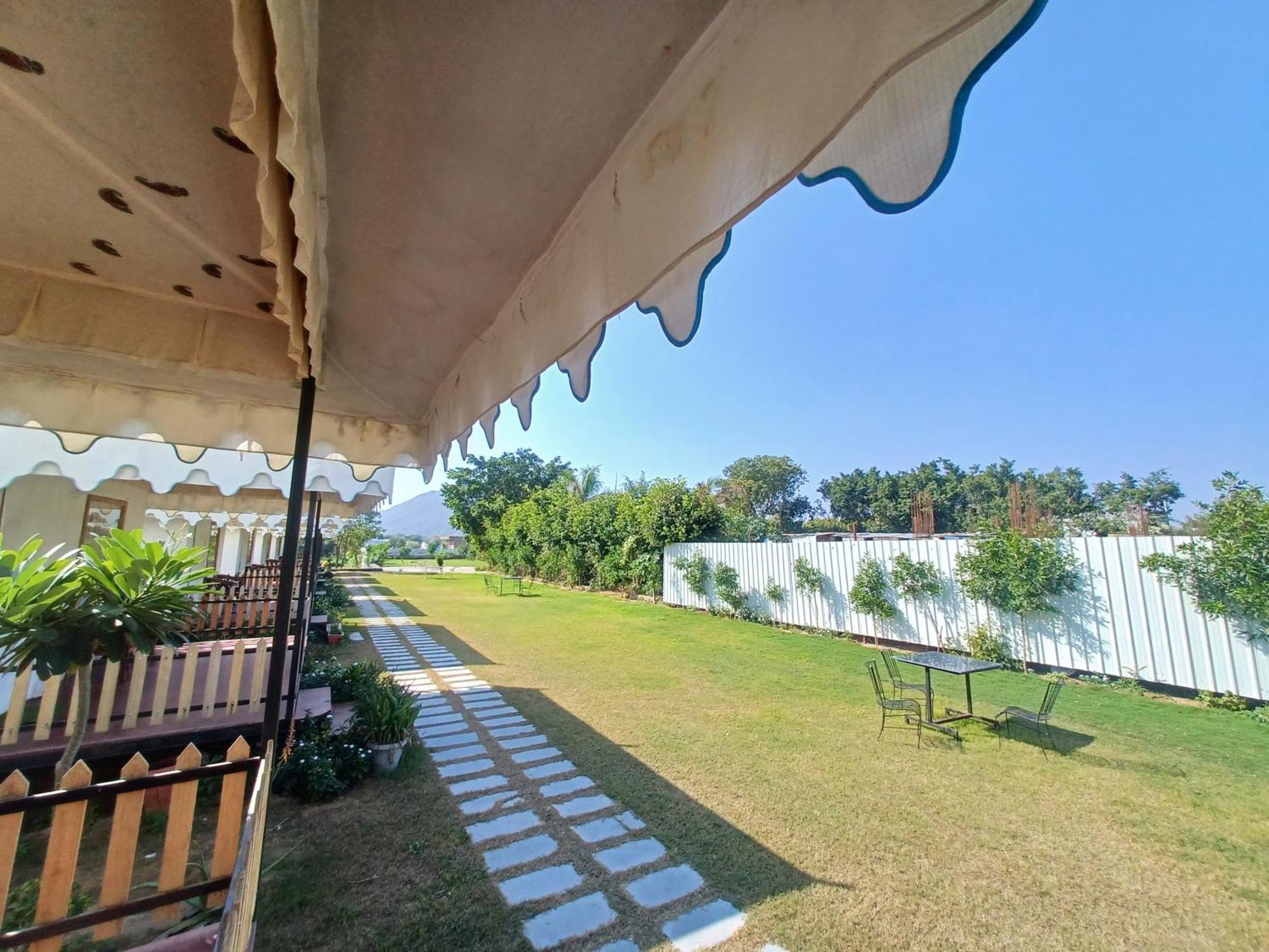 Royal Pushkar Camps- A Luxury Camp Resort מראה חיצוני תמונה