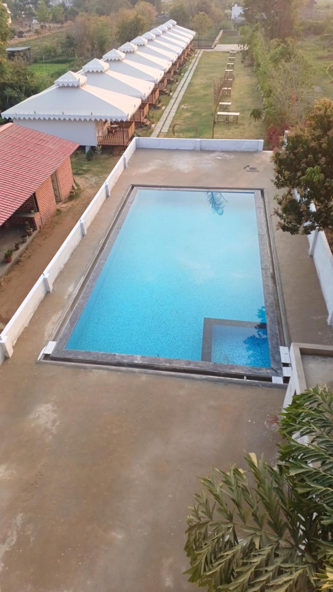 Royal Pushkar Camps- A Luxury Camp Resort מראה חיצוני תמונה